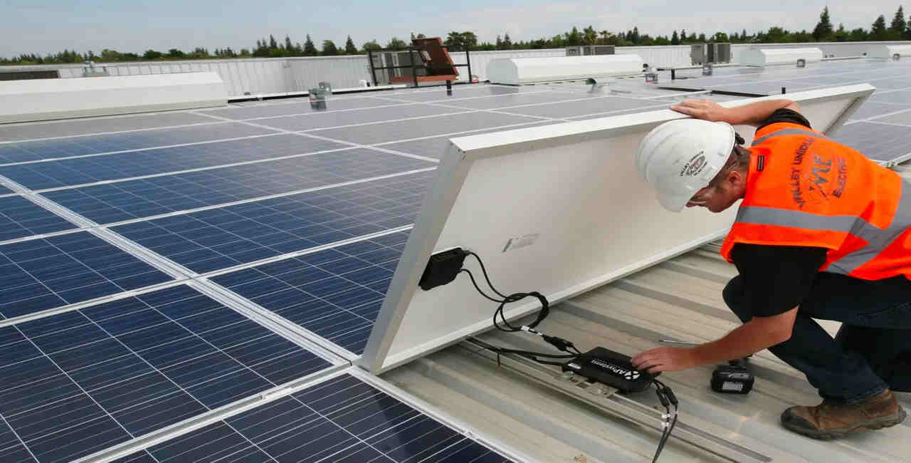 The Pros and Cons of Microinverters vs. String Inverters for Solar Installations