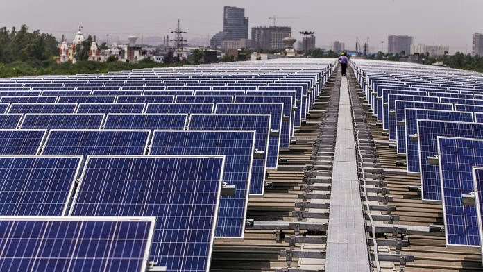 A Comprehensive Guide To Solar  Power Generation in India